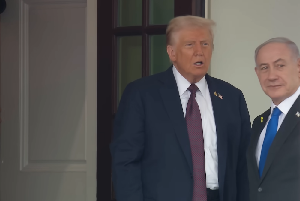 Hamas Reviews Trump’s 20-Point Gaza Peace Plan Amid Ongoing Israeli Strikes